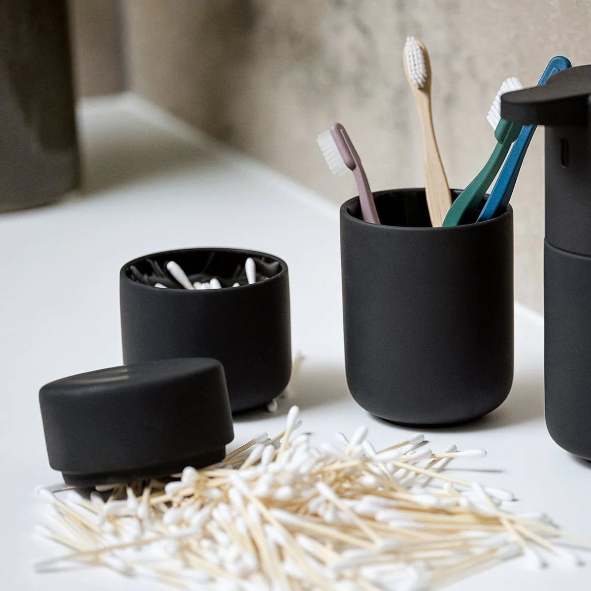 Jar With Lid Grey T948