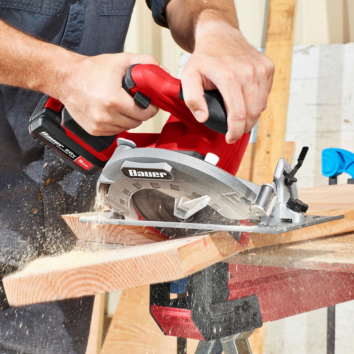 7-1/4 in. Cordless Circular Saw G33087
