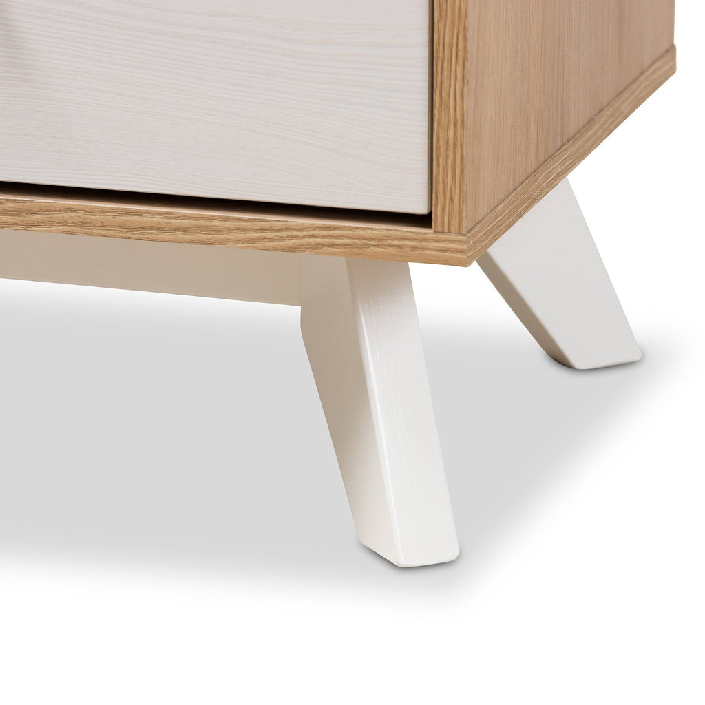Natural Oak and Whitewashed Wood 4-Drawer Chest J343837