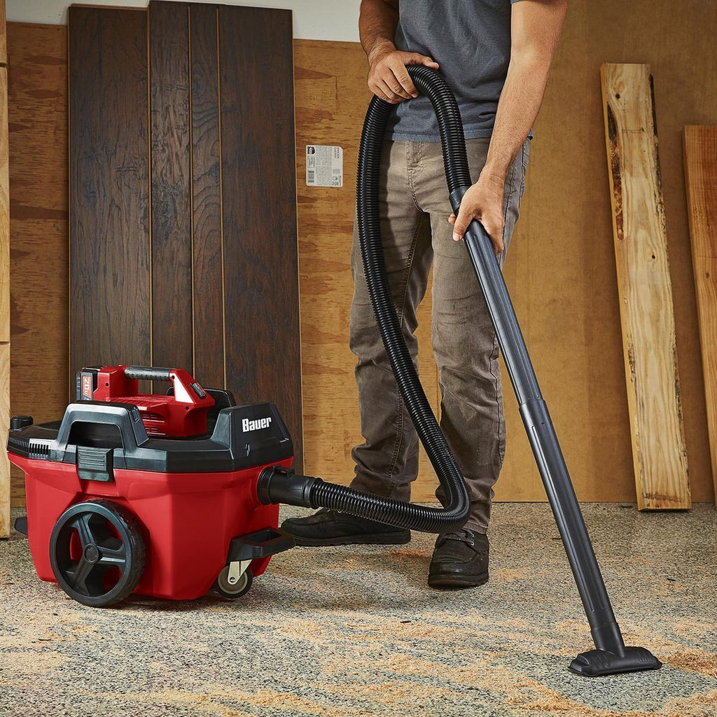 Cordless 7 Gallon Wet/Dry Vacuum U671