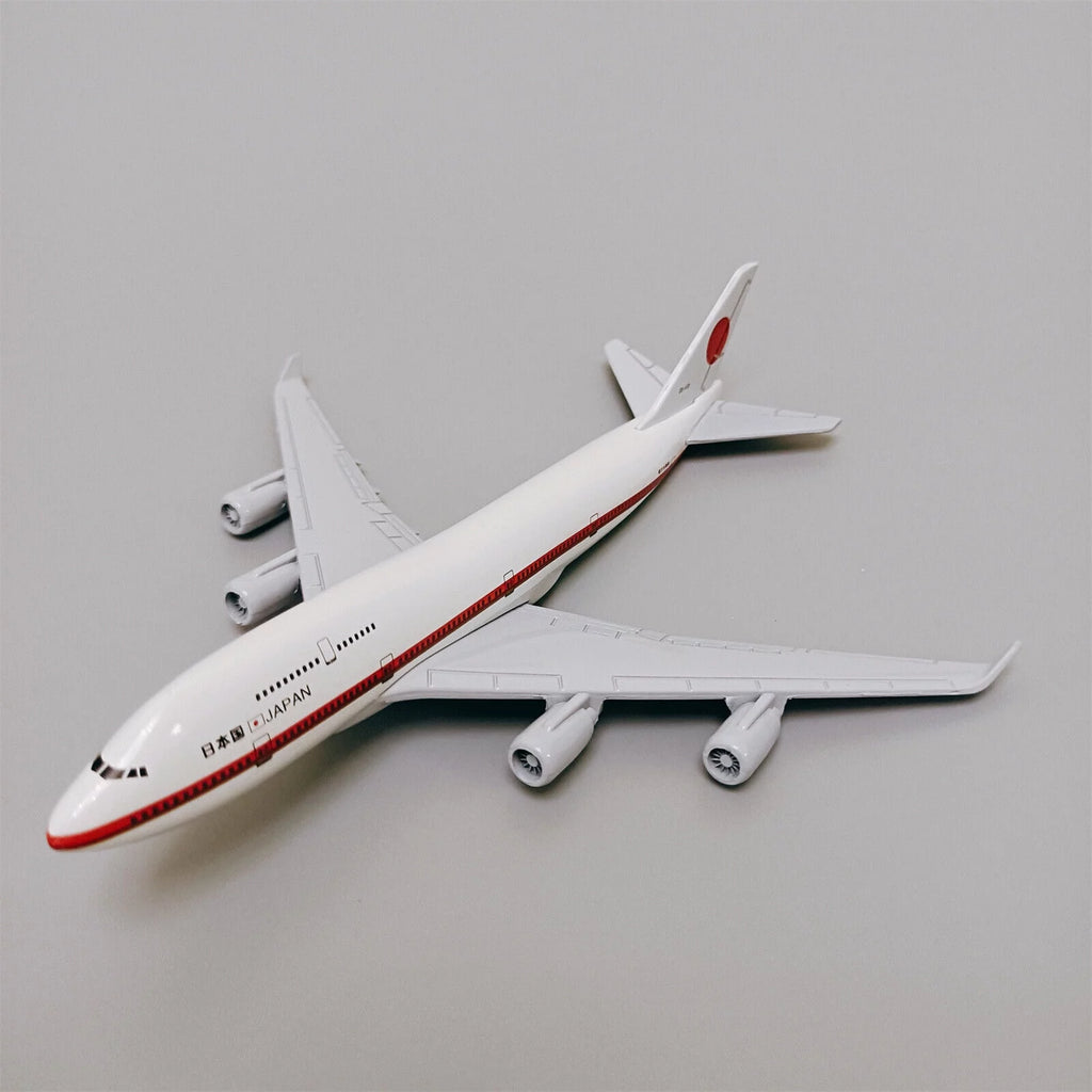16cm Alloy Airplane Model W5055