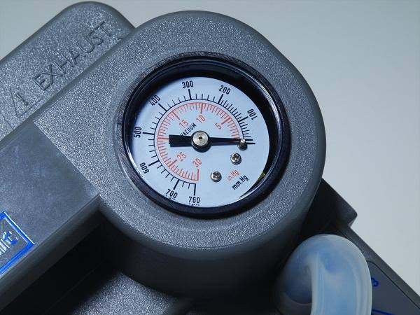 Homecare Suction Unit with Internal Filter R9219