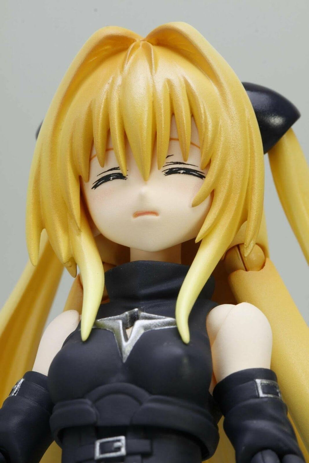 Konjiki No Yami S.H.Figuarts C620