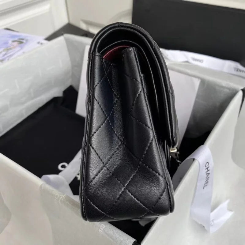 Leather Flap Bag S7300
