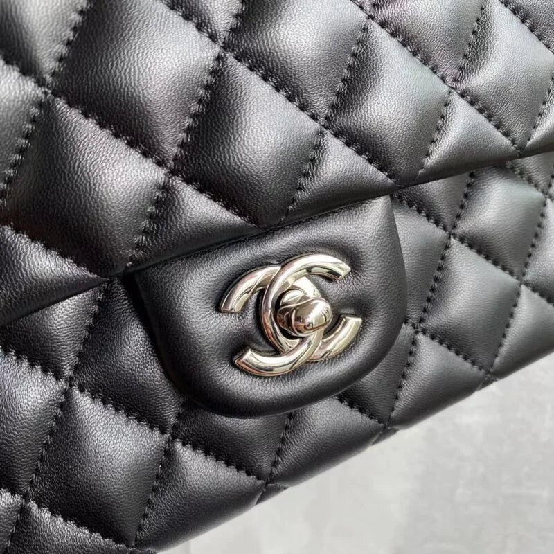 Leather Flap Bag S7300