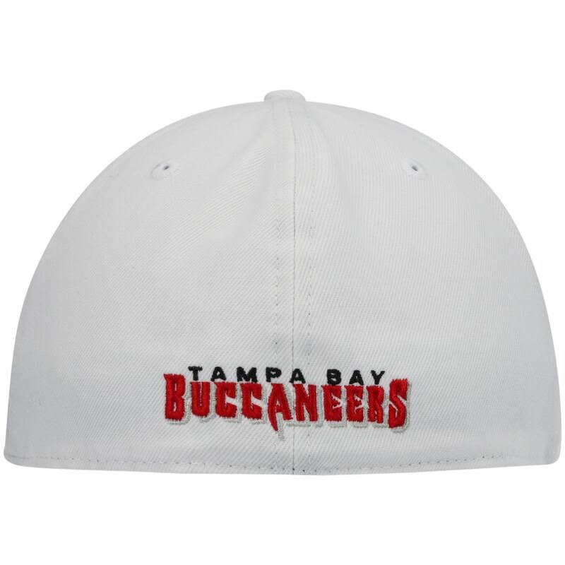 White Fitted Hat C457537