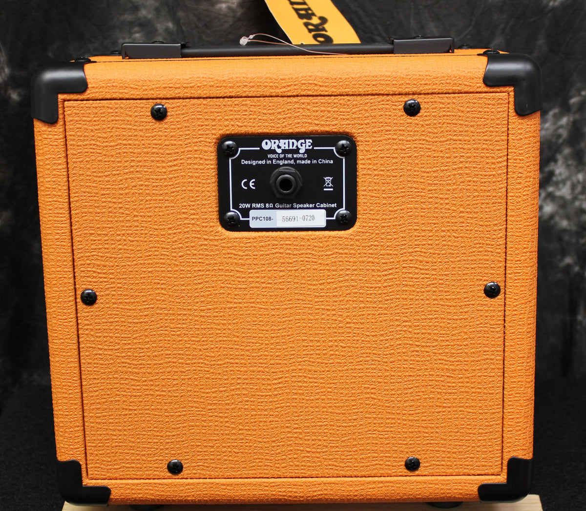Guitar Speaker Cabinet R2839