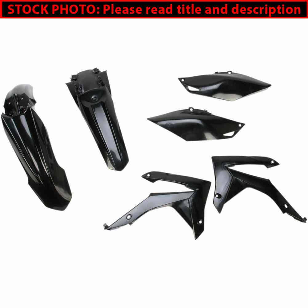 Plastic Kit Black Y228