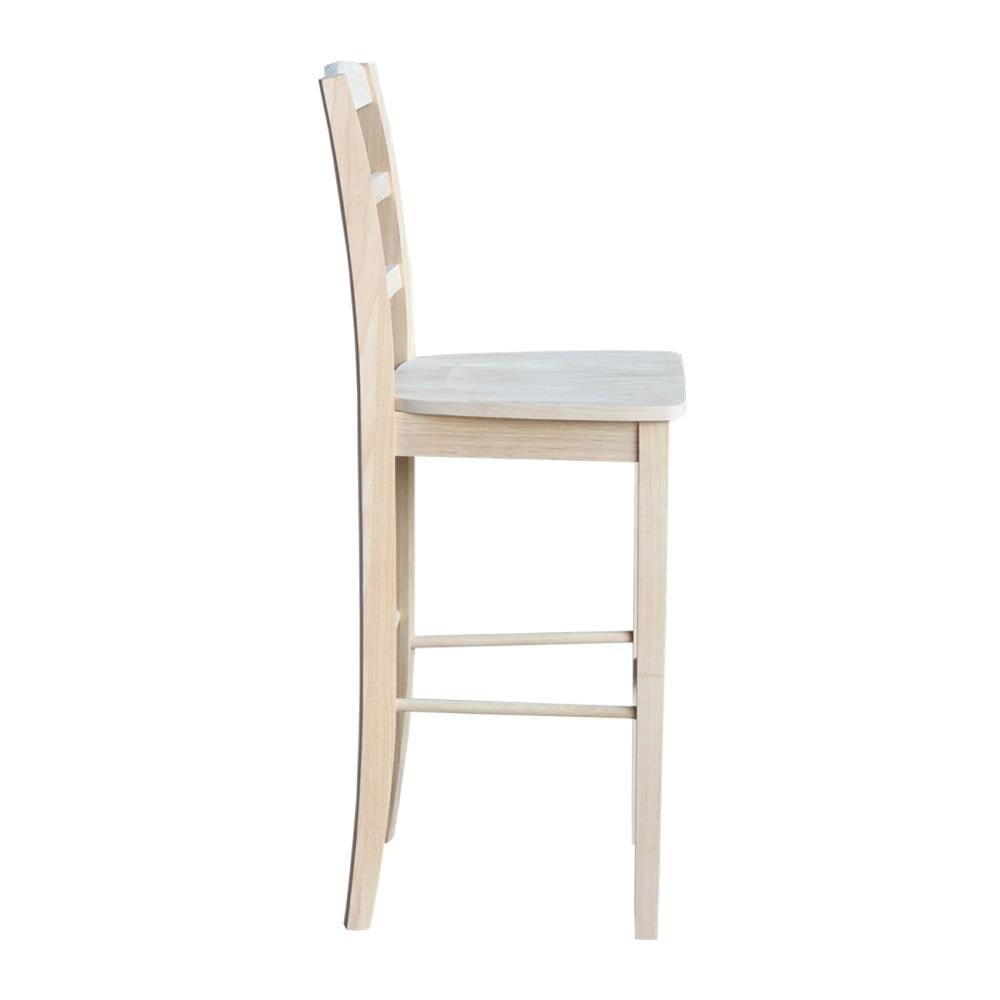 30x22 Round Pedestal Bar Height Table with 2 Bar Height Stools Q593481