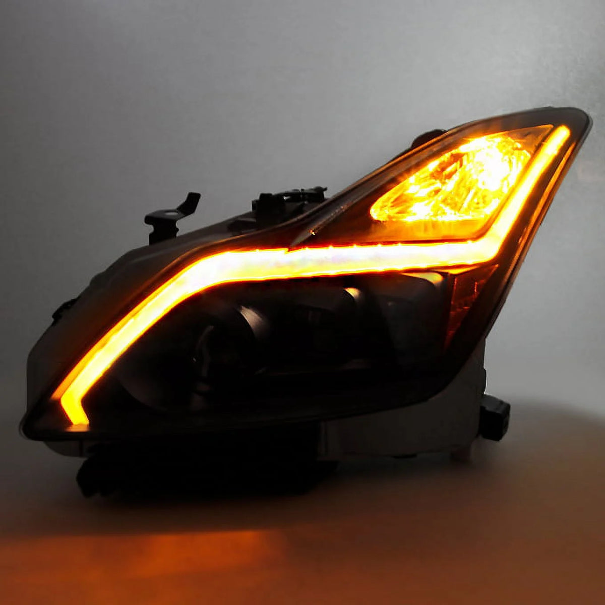 Smoked LED Projector Headlights & 3D LED Tail Lights R47688